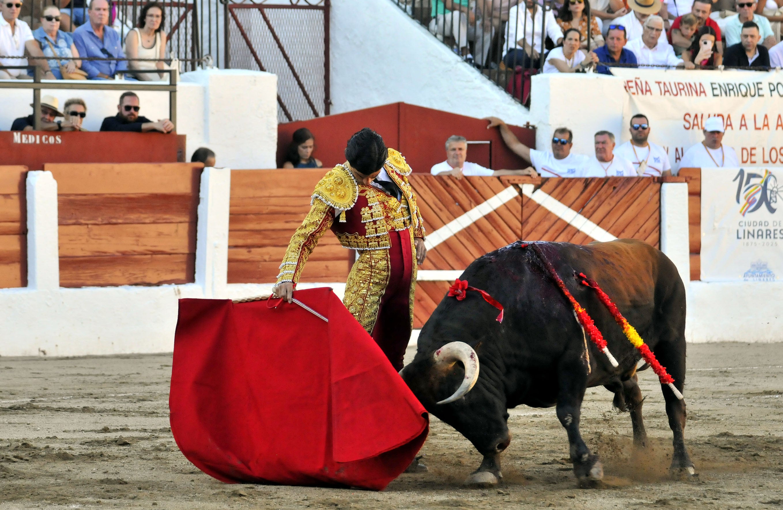 Pablo Aguado en uno de sus lances.